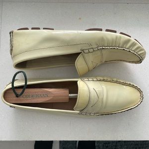 Cole Haan driver loafers in cream size 7.5